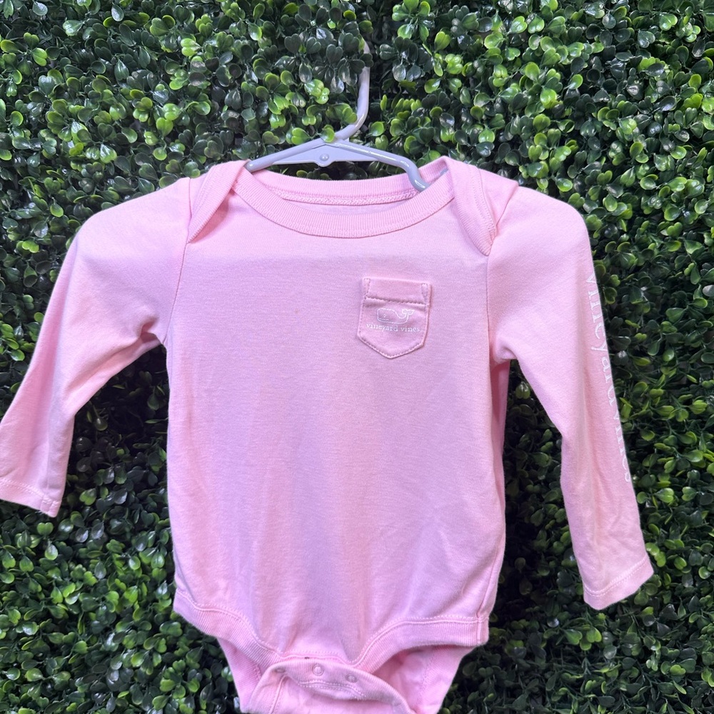 Vineyard vine pink‎ Long Sleeve Baby Onesie